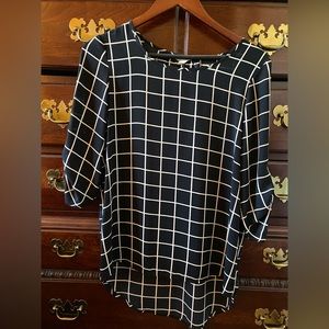 Messini ladies blouse size small